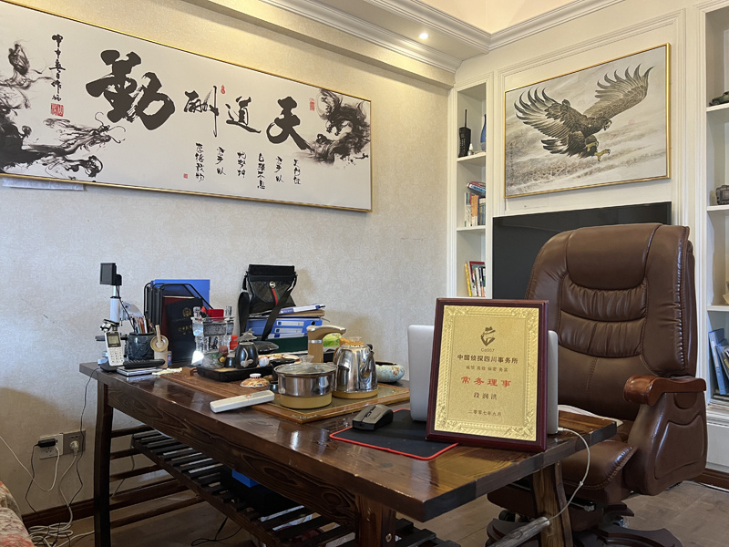 石泉县取证公司解析婚内出轨对家庭的影响